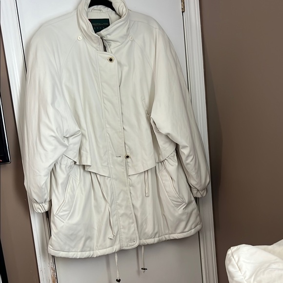 Preston & York     Cream Puffer Jacket with Fur Trim - Picture 3 of 10